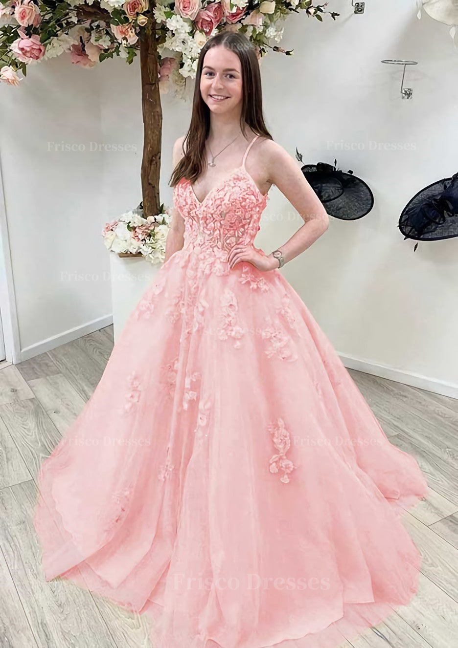 A-line V Neck Spaghetti Straps Sweep Train Tulle Prom Dress With