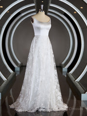 A-Line/Princess Square Cathedral Train Lace Vestres de noiva com apliques renda
