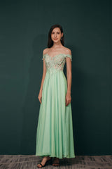 Off The Shoulder Charming Long Chiffon Prom Dresses With Appliques