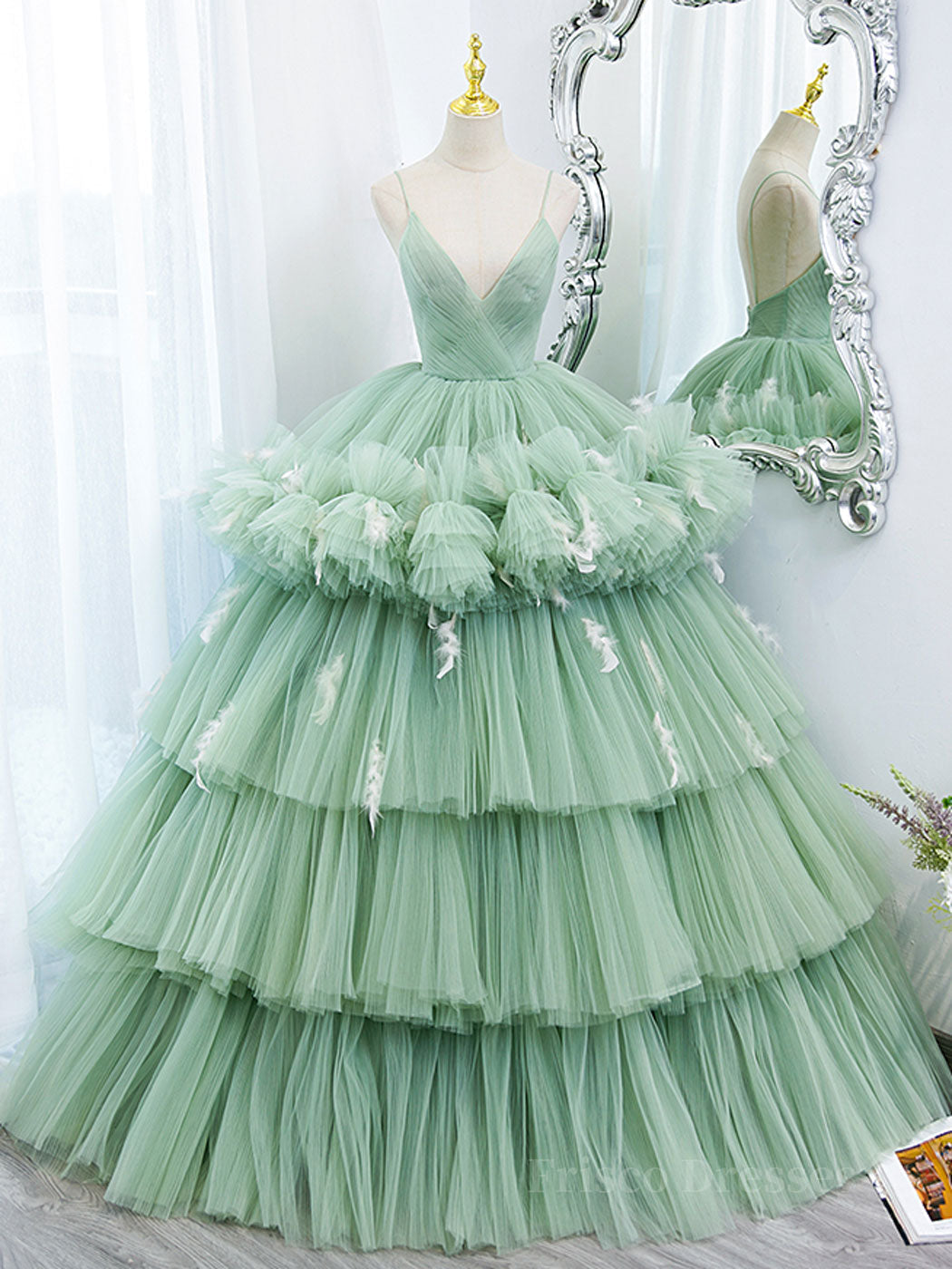 Green v neck tulle long prom gown, green tulle sweet 16 dress