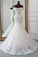 Long Mermaid Off the Shoulder Appliques Lace Tulle Wedding Dress