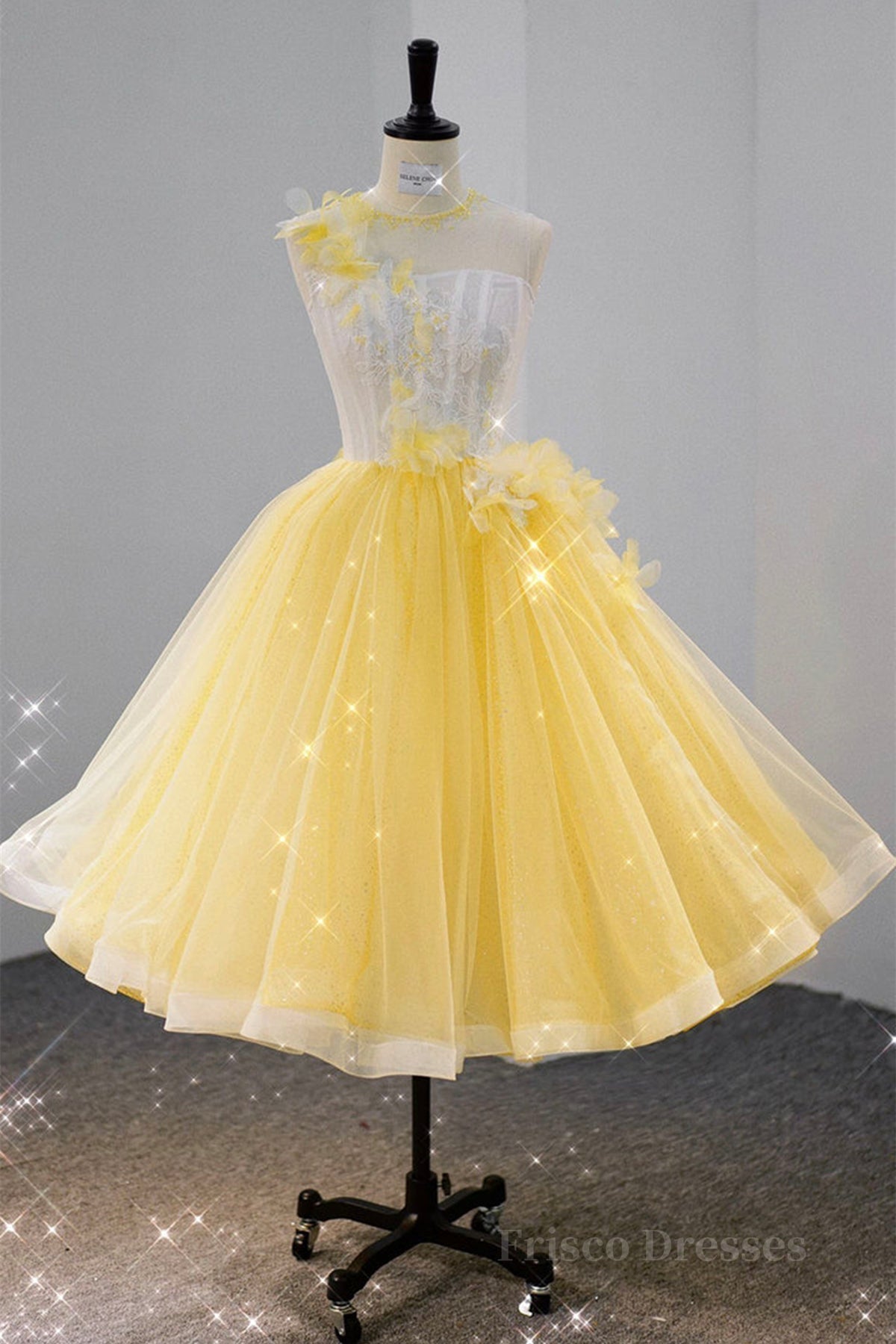 Round Neck Yellow Lace Tulle Prom Dress, Yellow Lace Short Homecoming Dress, Yellow Formal Graduation Evening Dress